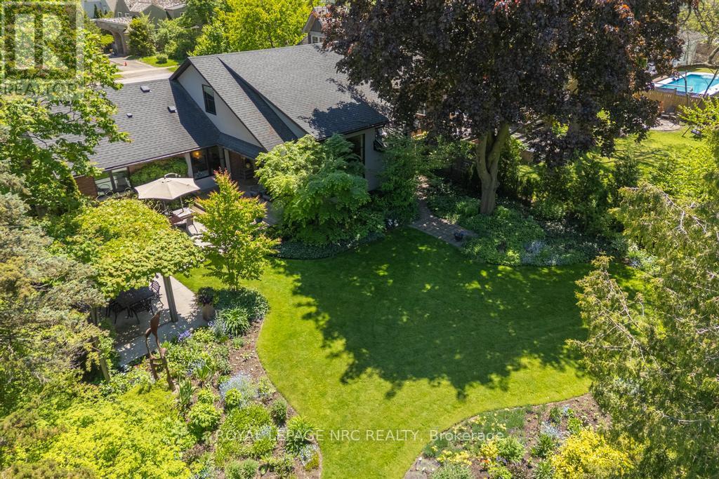571 Charlotte Street, Niagara-On-The-Lake, Ontario  L0S 1J0 - Photo 37 - X12185596