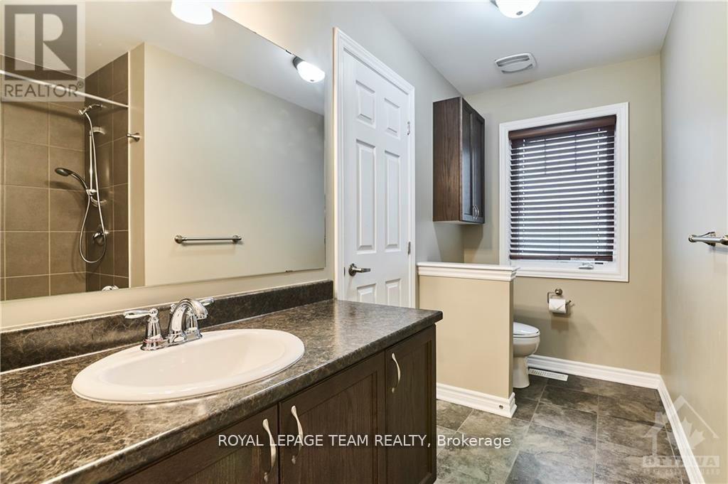 208 Rivertree Street, Ottawa, Ontario  K2M 0J3 - Photo 22 - X12185534