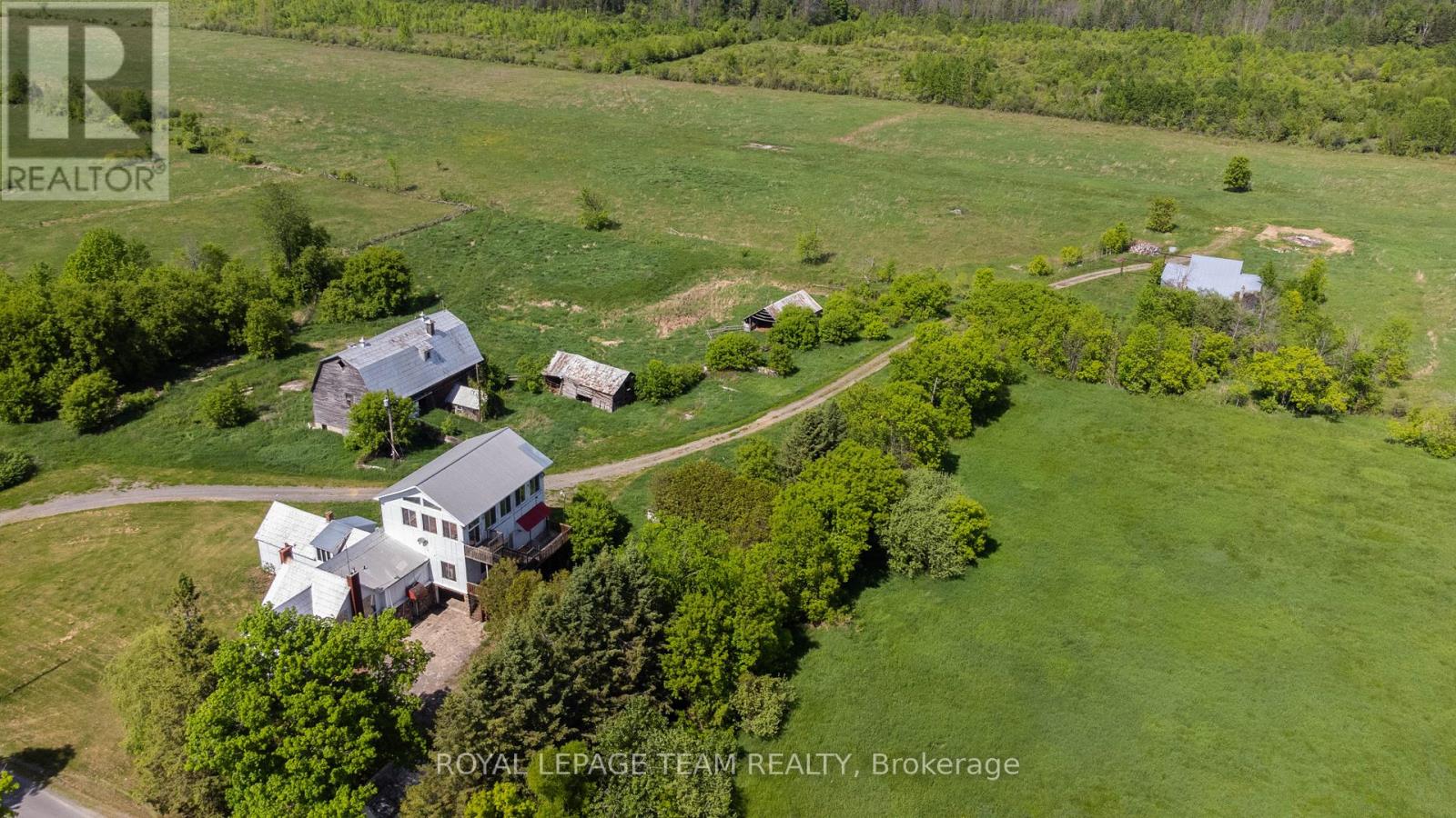 210 Actons Corners Road, North Grenville, Ontario  K0G 1J0 - Photo 7 - X12185544