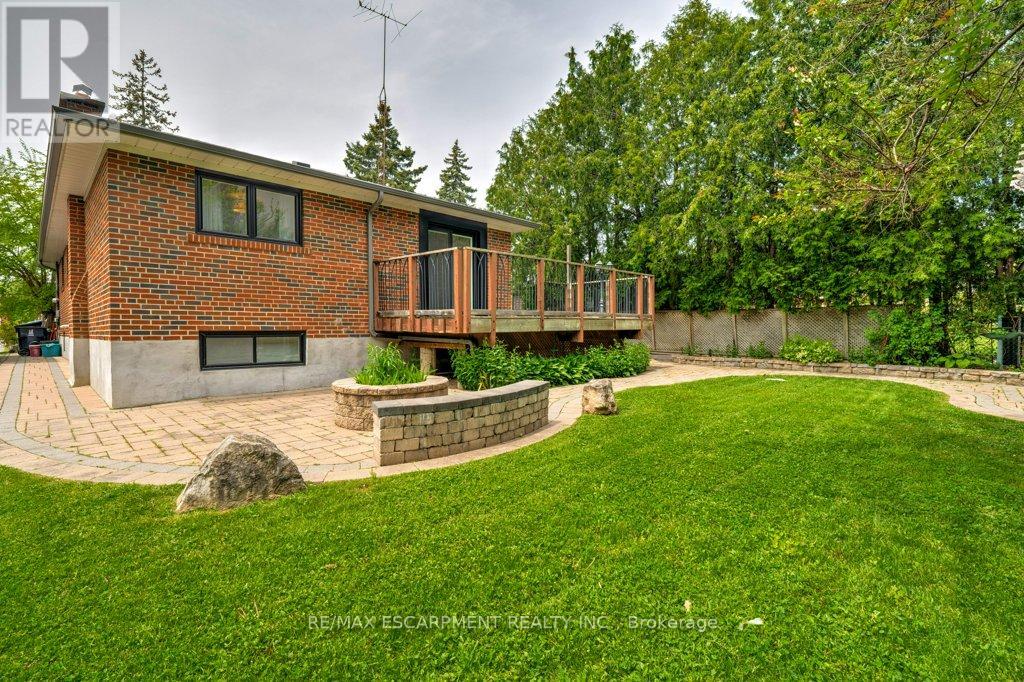 3 Hentob Court, Toronto, Ontario  M9V 2W9 - Photo 24 - W12185504