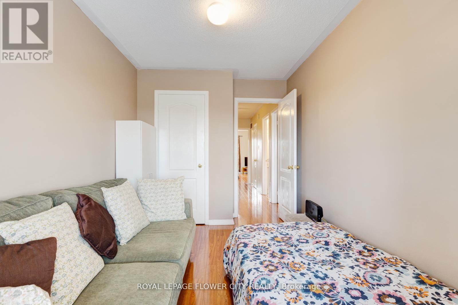 68 - 770 Othello Court, Mississauga, Ontario  L5W 1Y2 - Photo 34 - W12185506