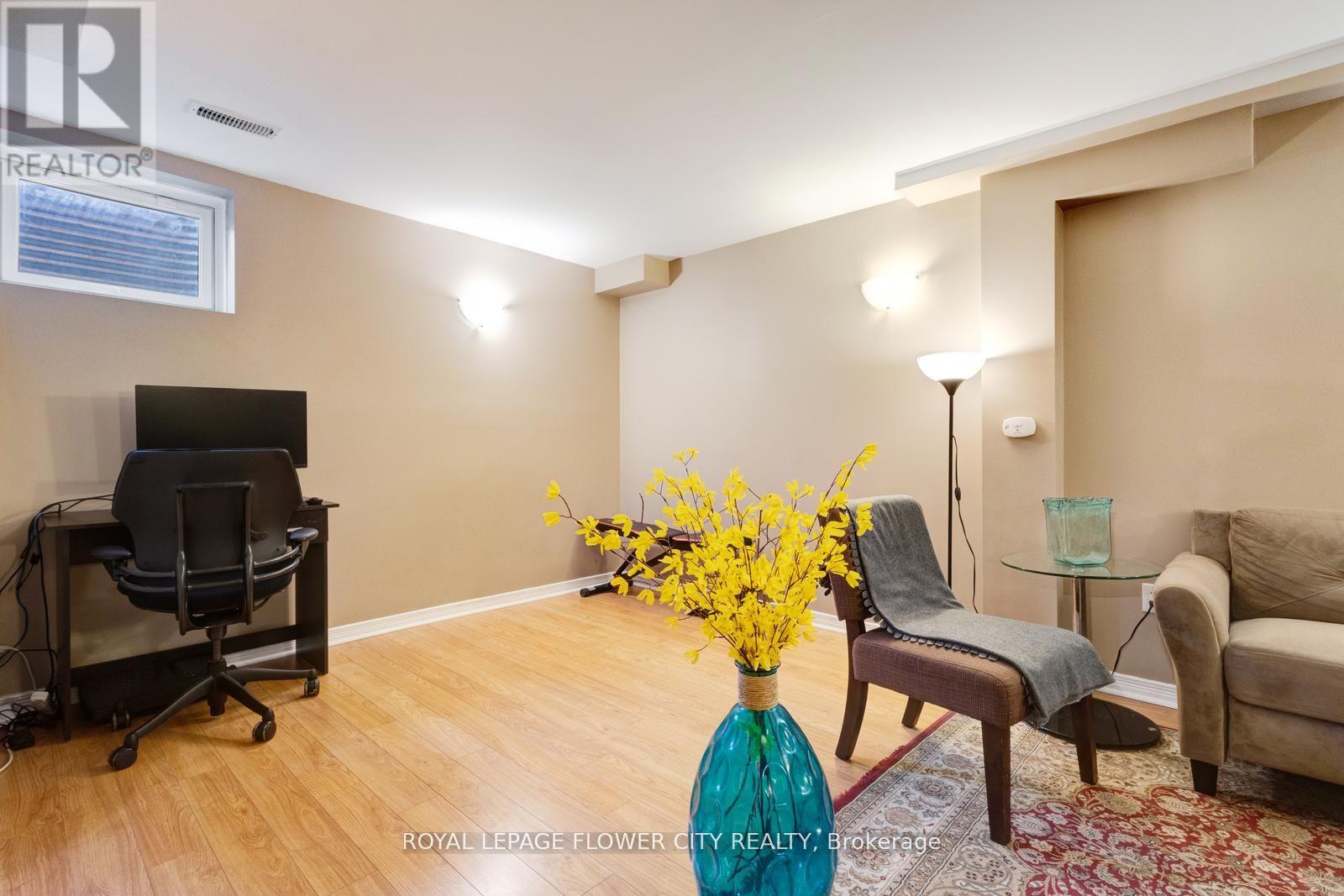 68 - 770 Othello Court, Mississauga, Ontario  L5W 1Y2 - Photo 41 - W12185506