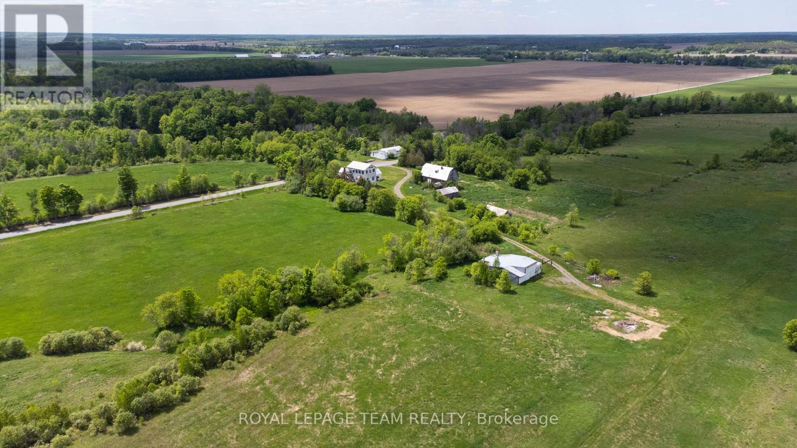 210 Actons Corners Road, North Grenville, Ontario  K0G 1J0 - Photo 4 - X12185544