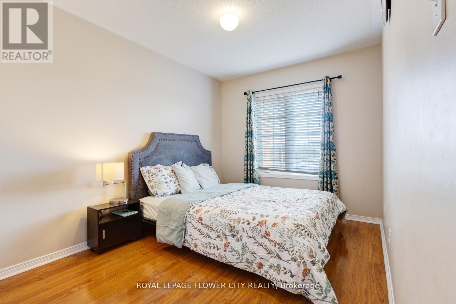 68 - 770 Othello Court, Mississauga, Ontario  L5W 1Y2 - Photo 29 - W12185506