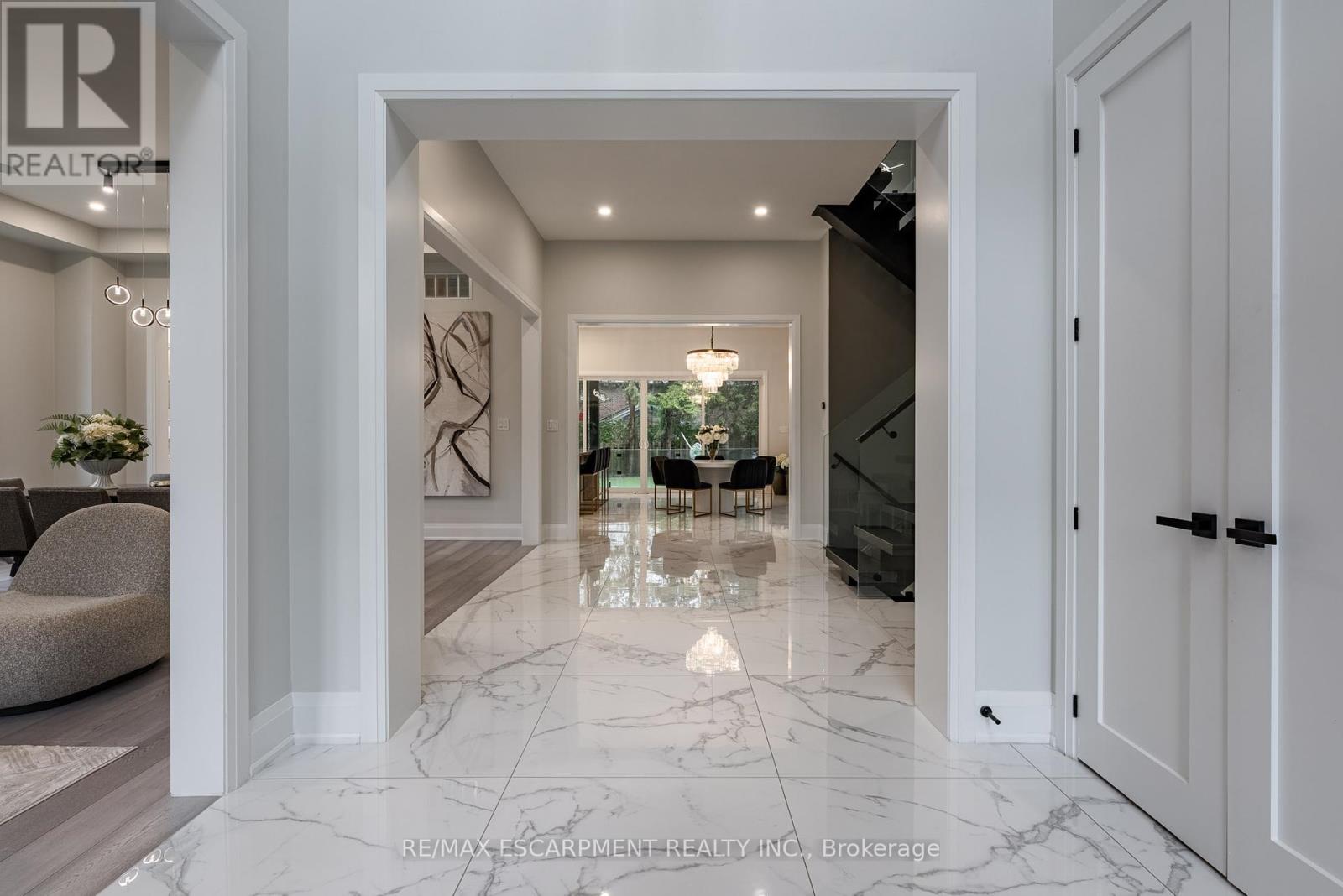 Property at 2110 STONEHOUSE CRESCENT image 4