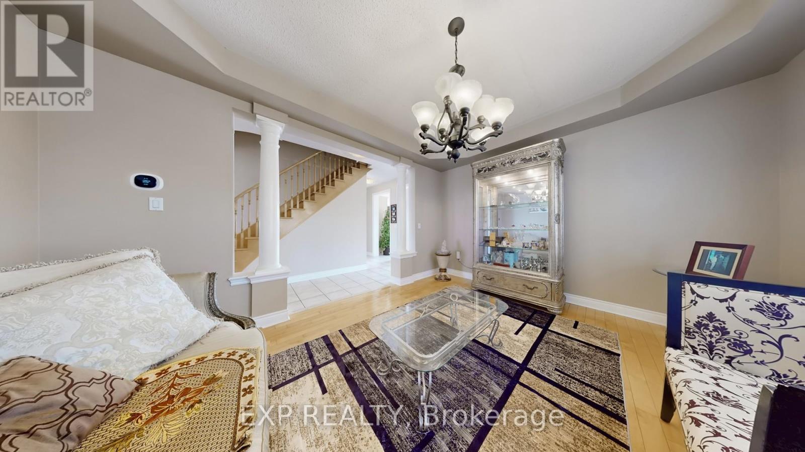 28 Cosmo Court, Brampton, Ontario  L6P 1G2 - Photo 17 - W12183545