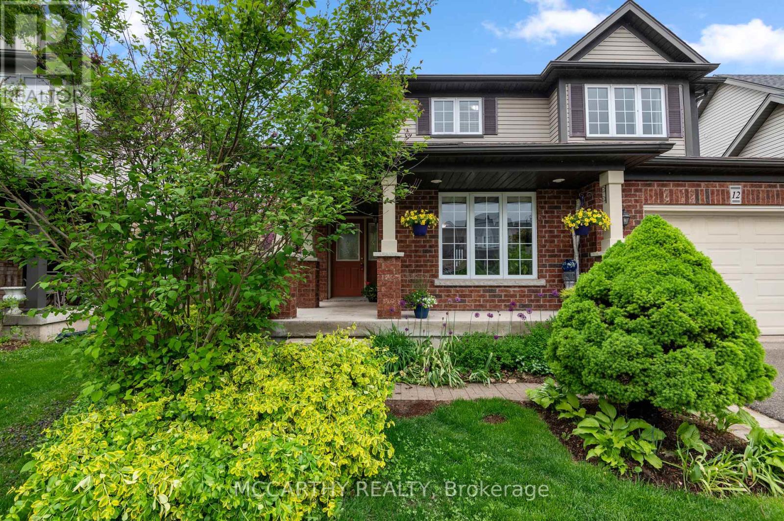 12 Clarke Avenue, Orangeville, Ontario  L9W 5J6 - Photo 2 - W12185561