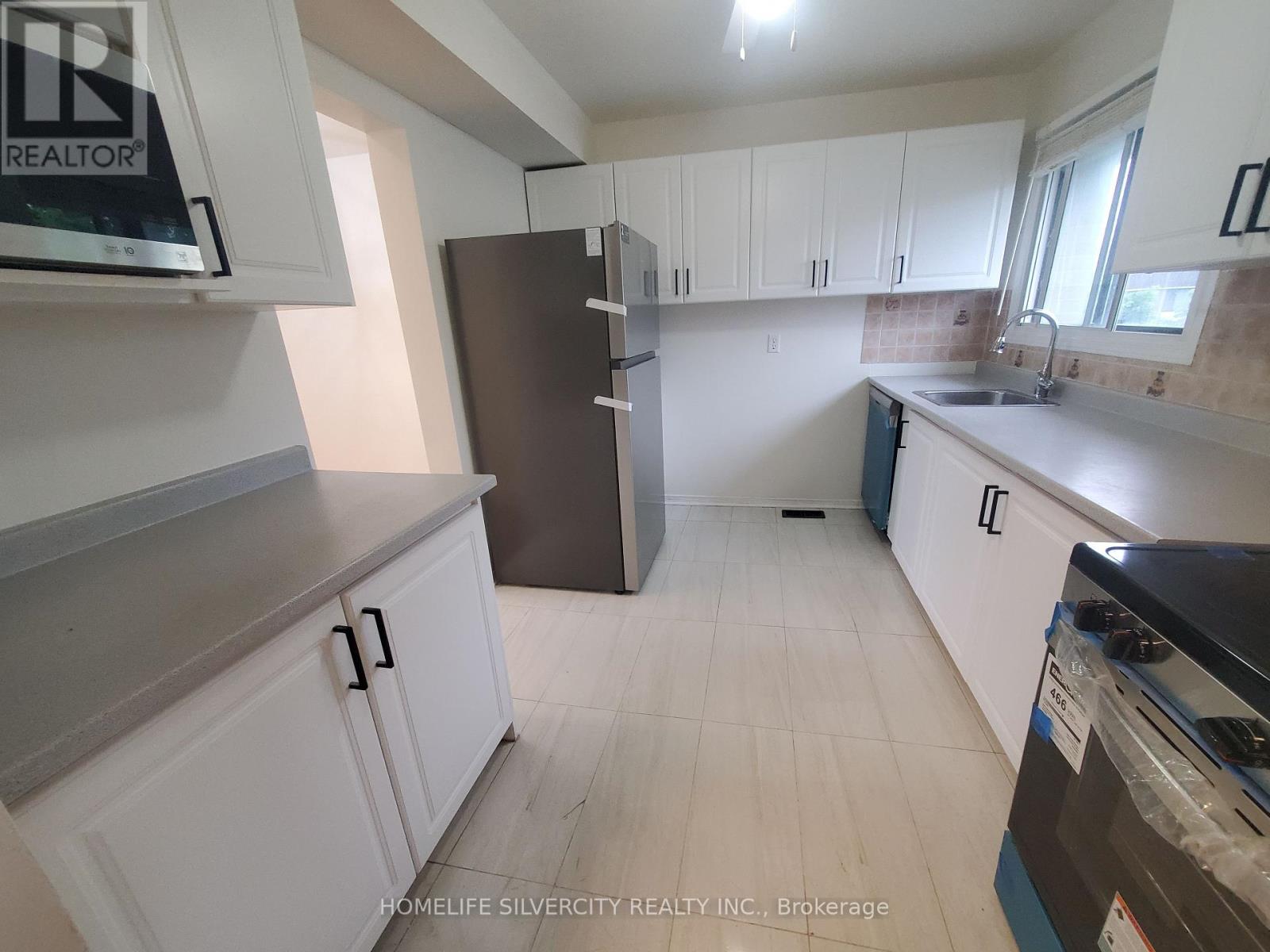 208 - 475 Bramalea Road, Brampton, Ontario  L6T 2X3 - Photo 8 - W12185361