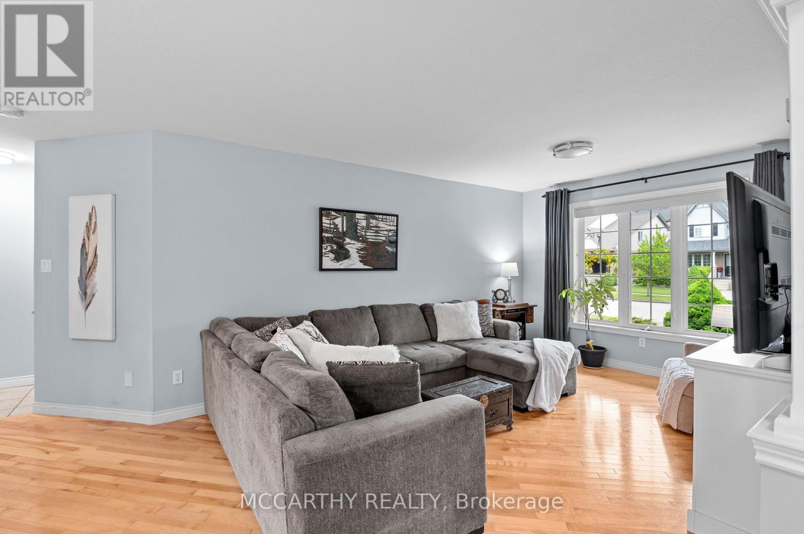 12 Clarke Avenue, Orangeville, Ontario  L9W 5J6 - Photo 7 - W12185561