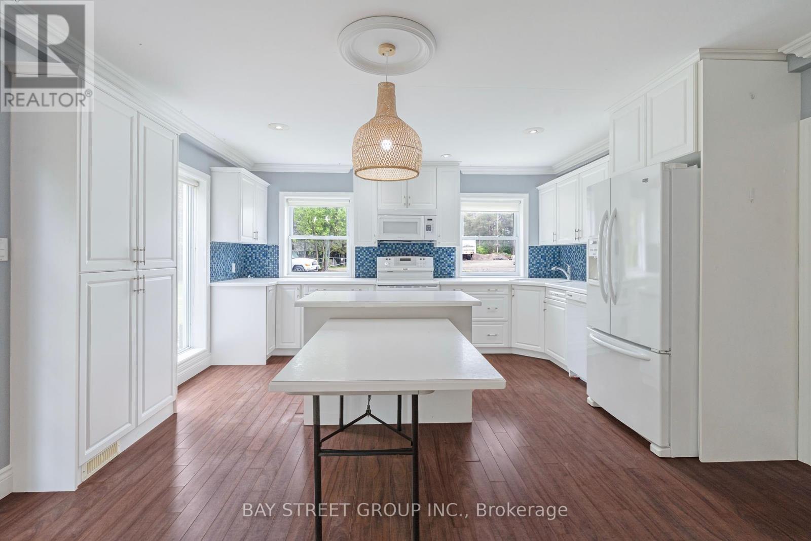 12590 Regional Rd 25 Road, Halton Hills, Ontario  L7J 2M1 - Photo 12 - W12185443