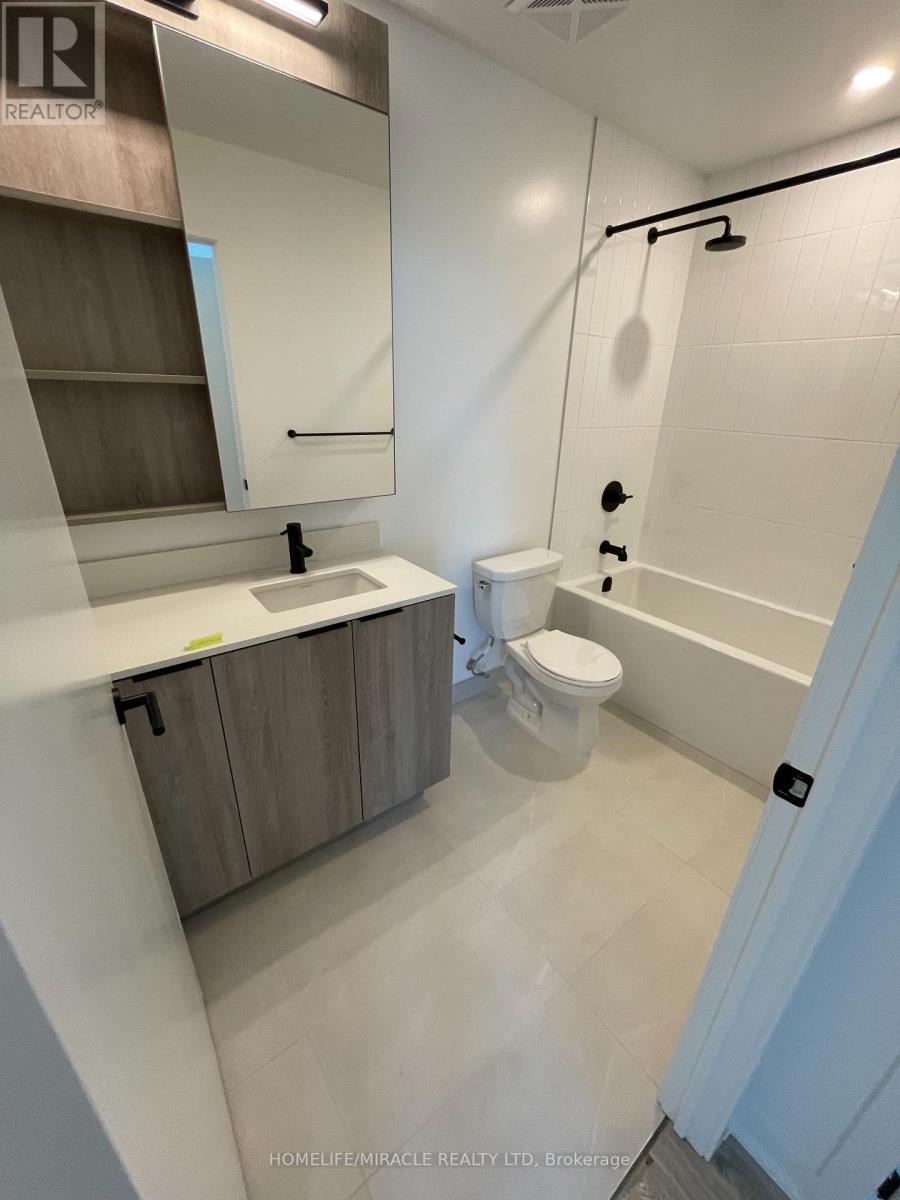 811 - 2495 Eglinton Ave, Mississauga, Ontario  L5M 2V8 - Photo 8 - W12187717