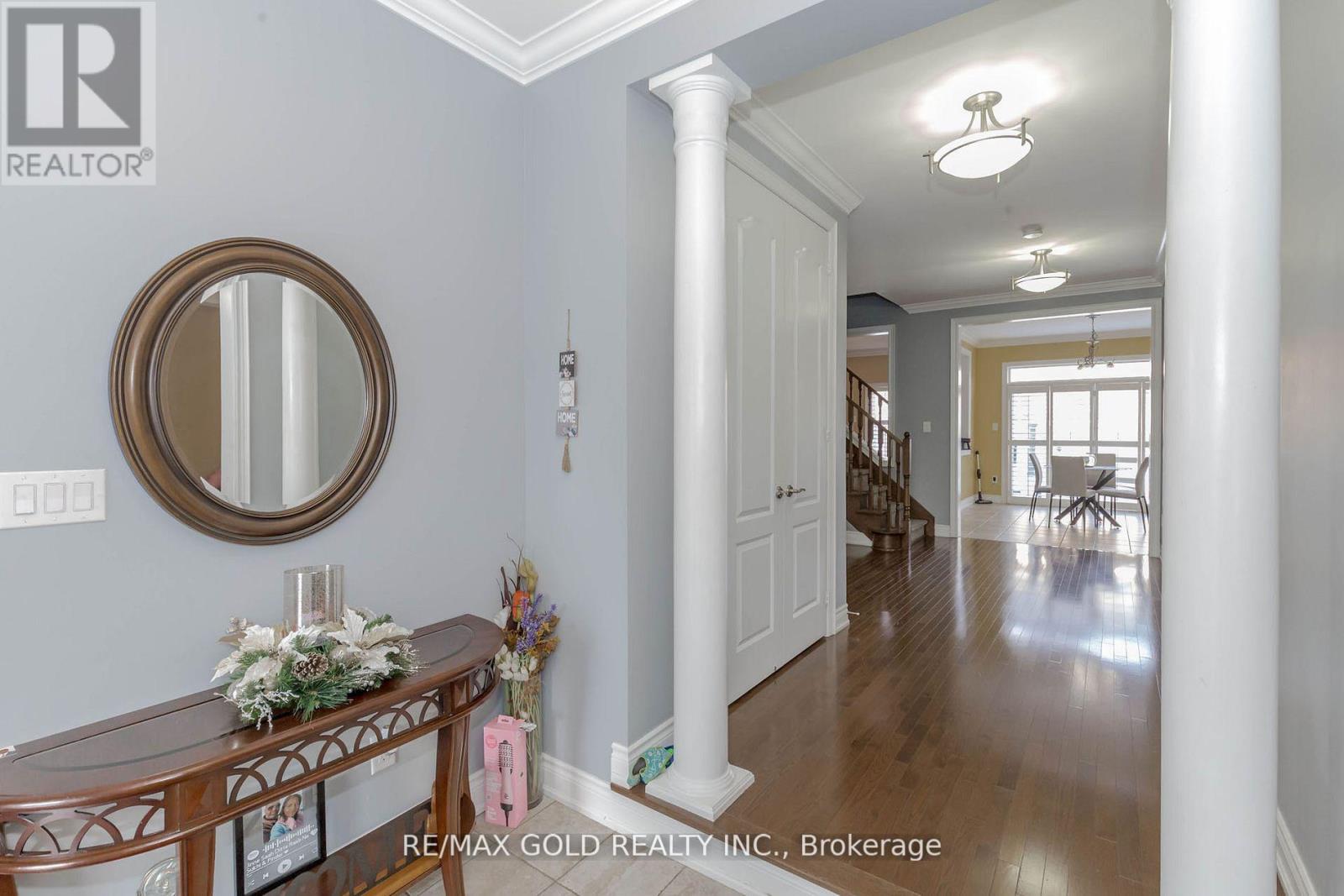 Property at 99 ROYAL WEST DRIVE image 4