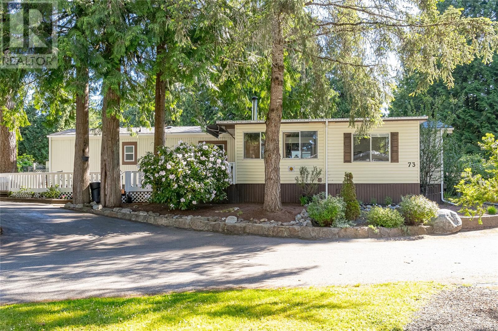 Property at 73 25 Maki Rd image 1