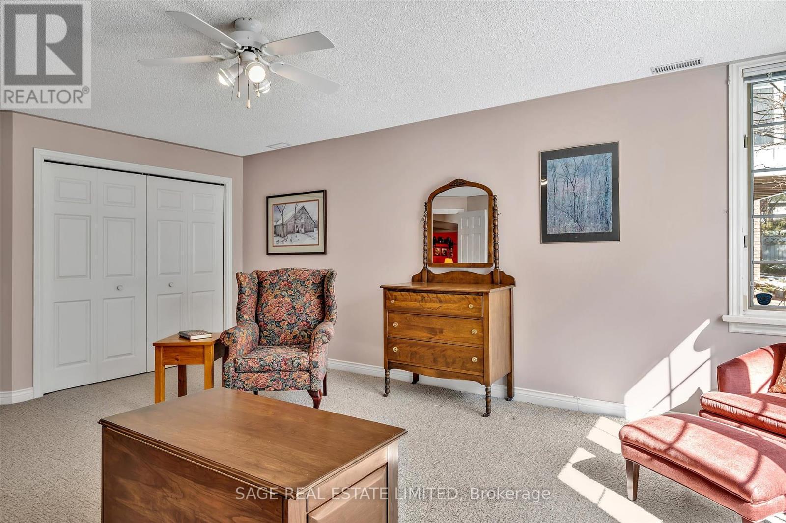15 Hillview Drive, Kawartha Lakes, Ontario  K0M 1A0 - Photo 39 - X12075343