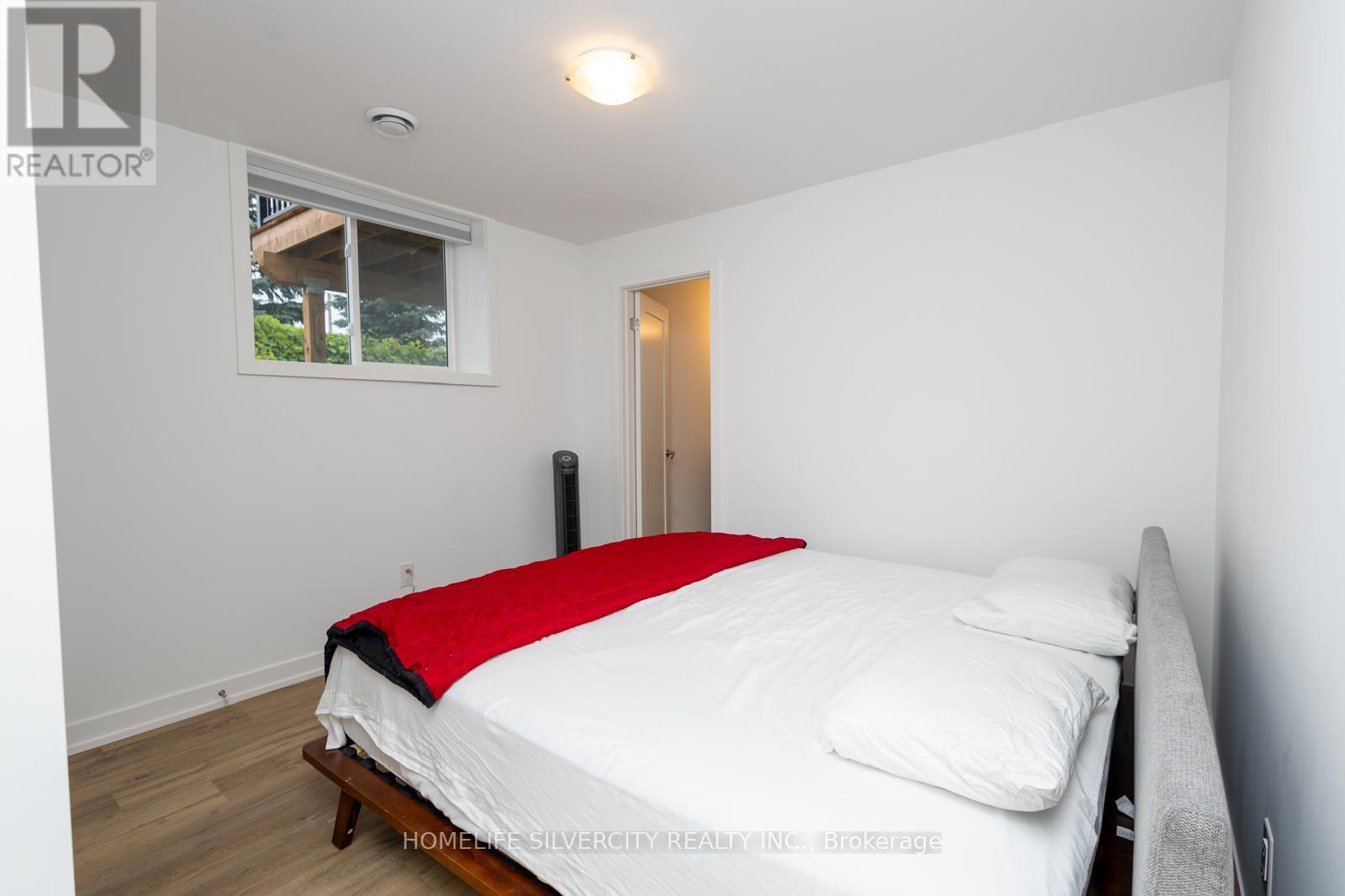 211 - 4263 Fourth Avenue, Niagara Falls, Ontario  L2E 0C2 - Photo 14 - X12138125
