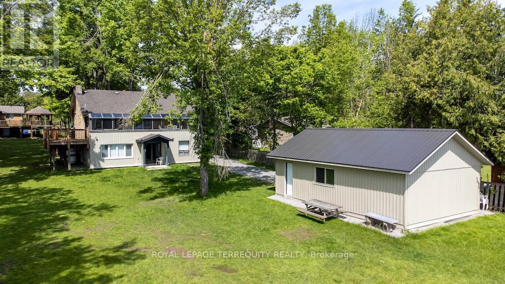 31 Alpine Street, Kawartha Lakes, Ontario  K9V 4R1 - Photo 6 - X12143817