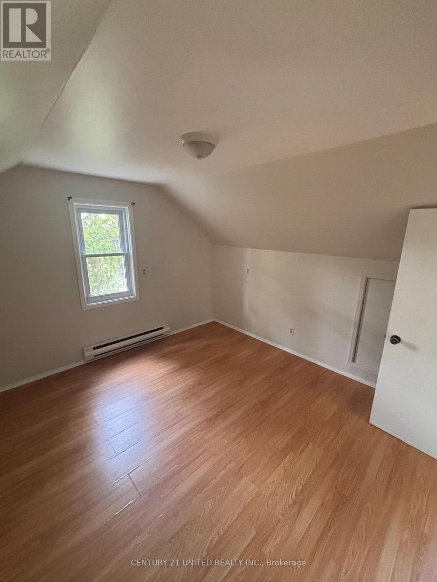 140 Maria Street, Peterborough East, Ontario  K9H 1B9 - Photo 15 - X12120542