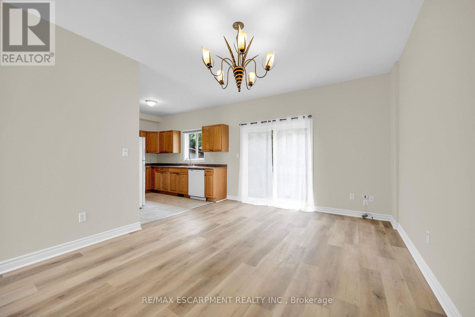 Lorem Ipsum Dolor, St. Catharines, Ontario  L2T  - Photo 6 - DEMO28388339
