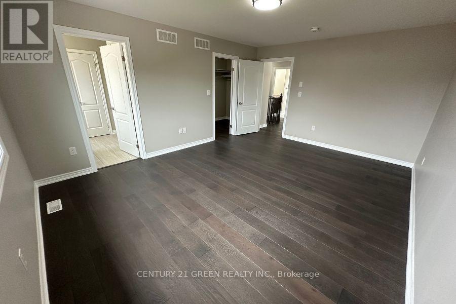 31 Success Way, Thorold, Ontario  L2V 0C8 - Photo 29 - X12185174