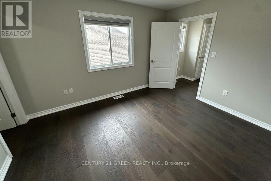 31 Success Way, Thorold, Ontario  L2V 0C8 - Photo 15 - X12185174