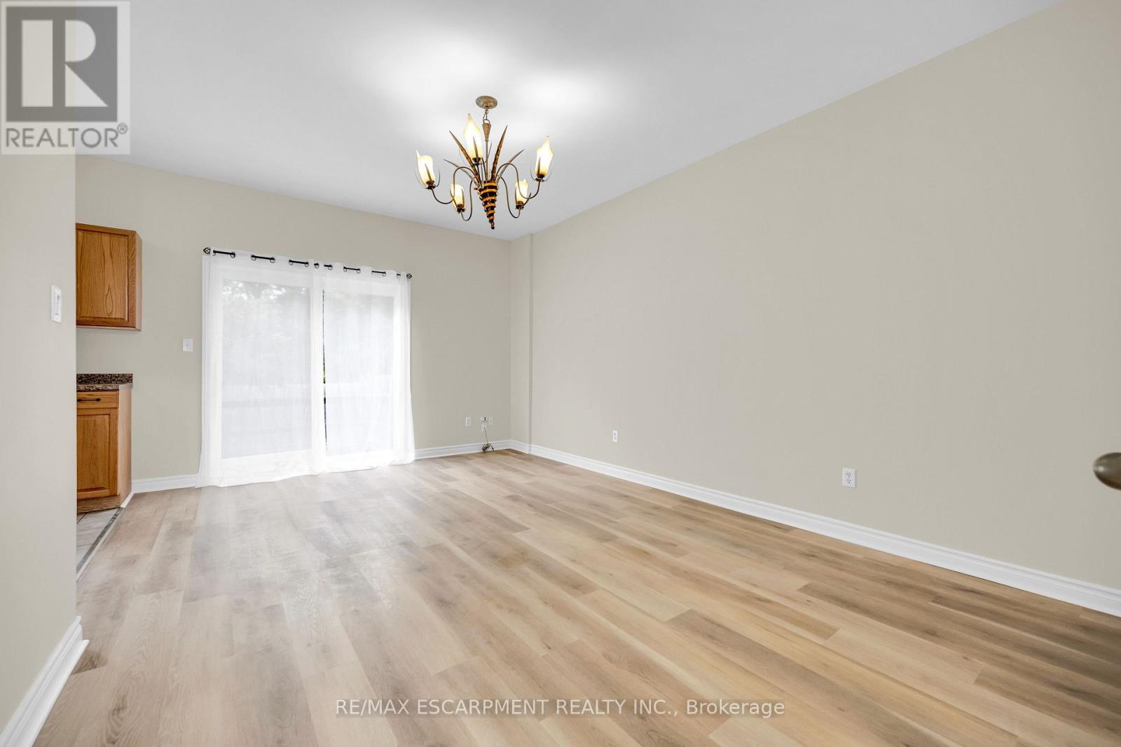 Lorem Ipsum Dolor, St. Catharines, Ontario  L2T  - Photo 5 - DEMO28388339