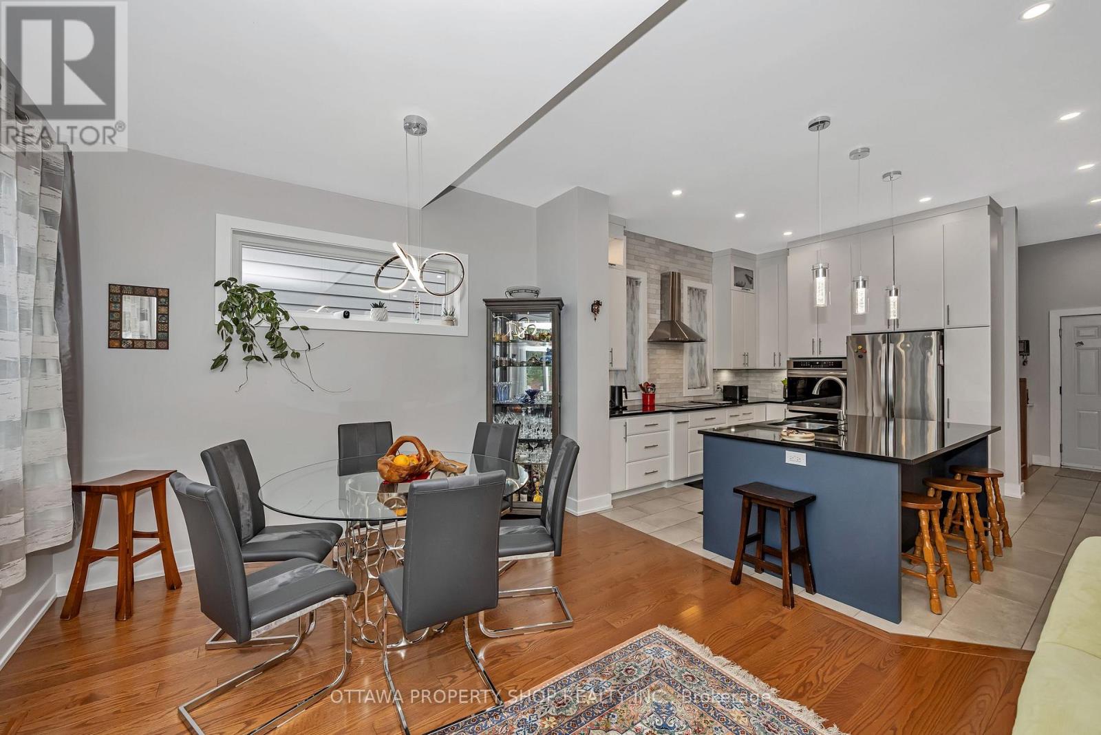 1355 Mory Street, Ottawa, Ontario  K1T 1C8 - Photo 8 - X12188321