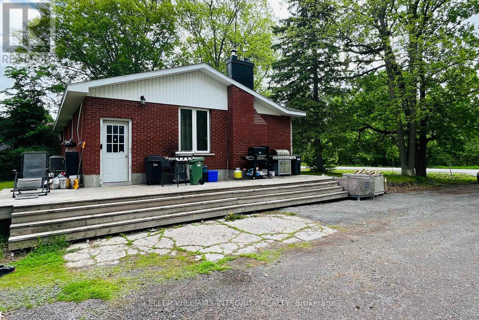 6330 Rothbourne Road, Ottawa, Ontario  K0A 1L0 - Photo 3 - X12188343