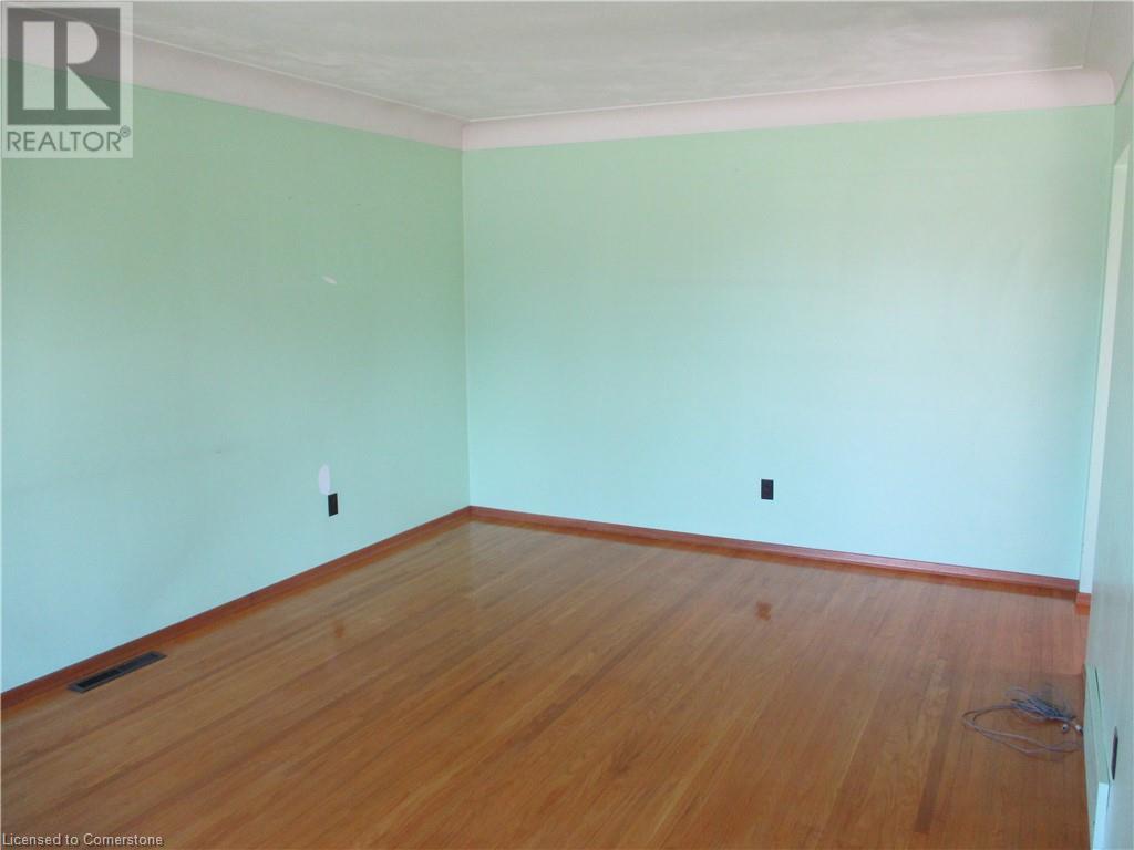 26 Parklands Drive, Hamilton, Ontario  L8K 4W7 - Photo 9 - 40735288