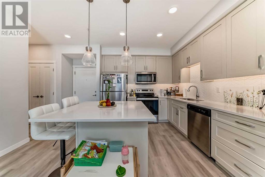 301, 150 Shawnee Square Sw, Calgary, Alberta  T2Y 0T6 - Photo 7 - A2213302