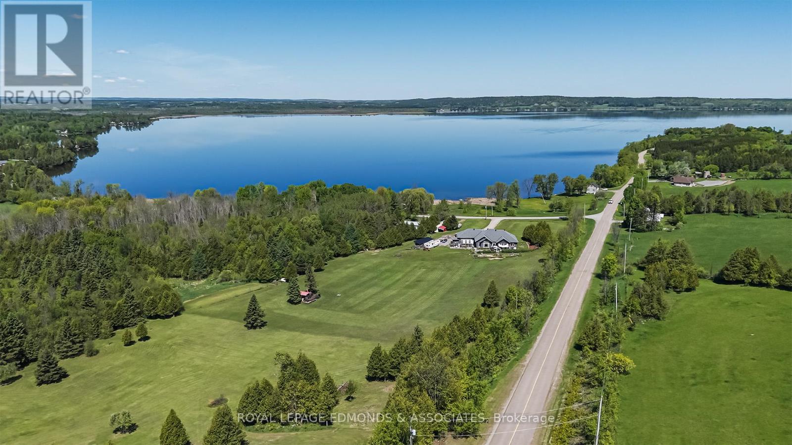 281 Point Church Road, North Algona Wilberforce, Ontario  K0J 1T0 - Photo 10 - X12185401