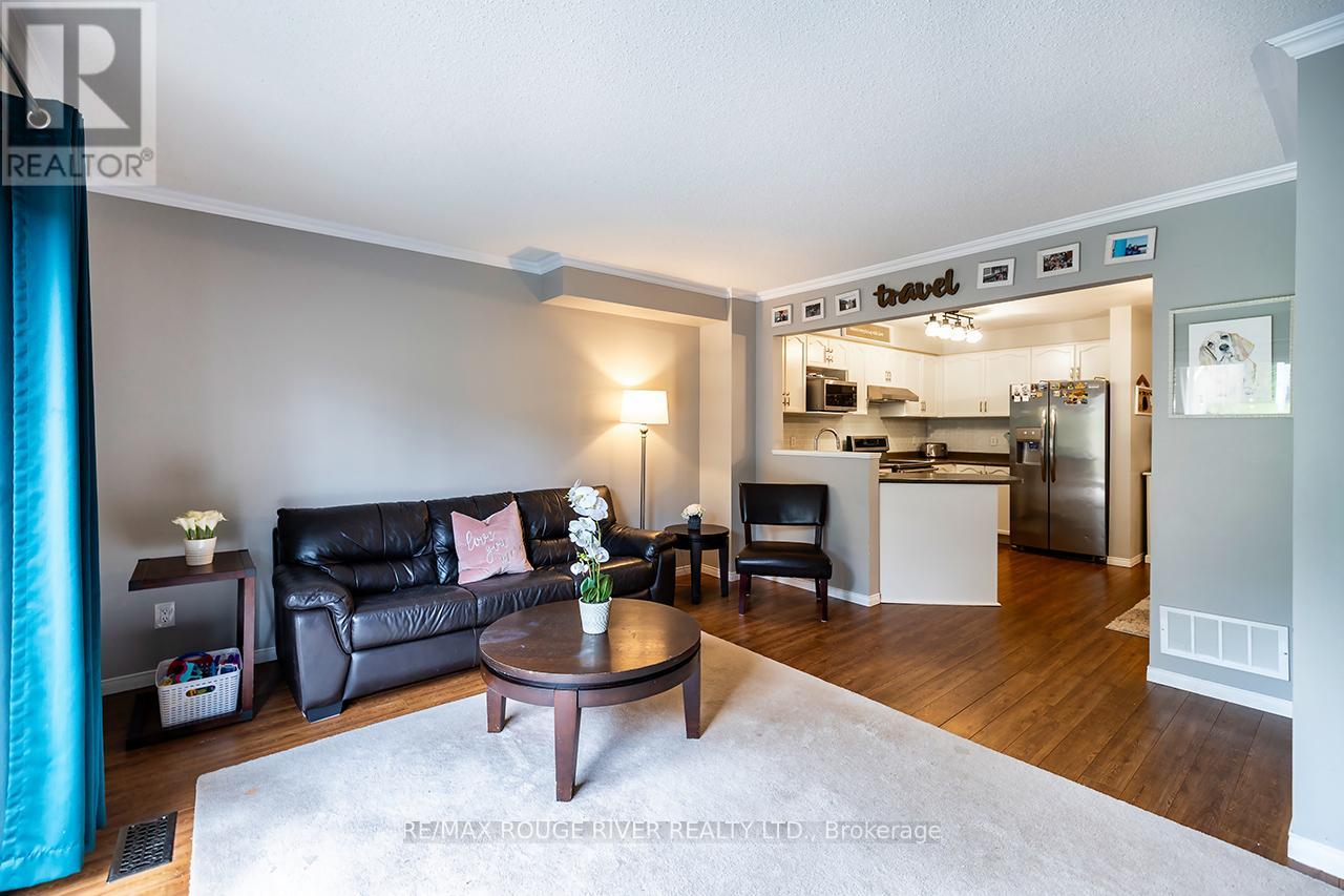1330 Eagle Crescent, Peterborough West, Ontario  K9K 2K7 - Photo 14 - X12185552
