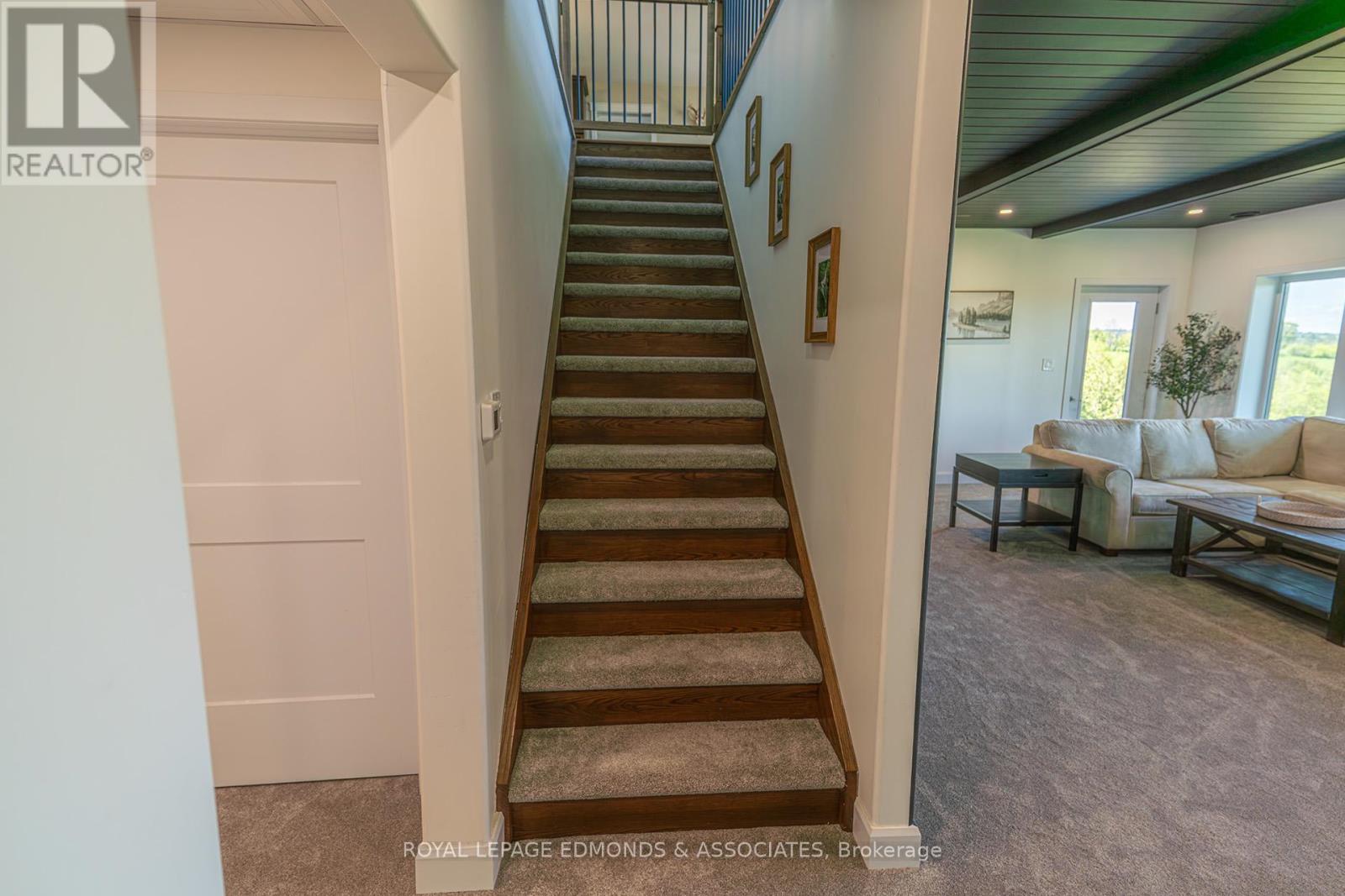 281 Point Church Road, North Algona Wilberforce, Ontario  K0J 1T0 - Photo 31 - X12185401