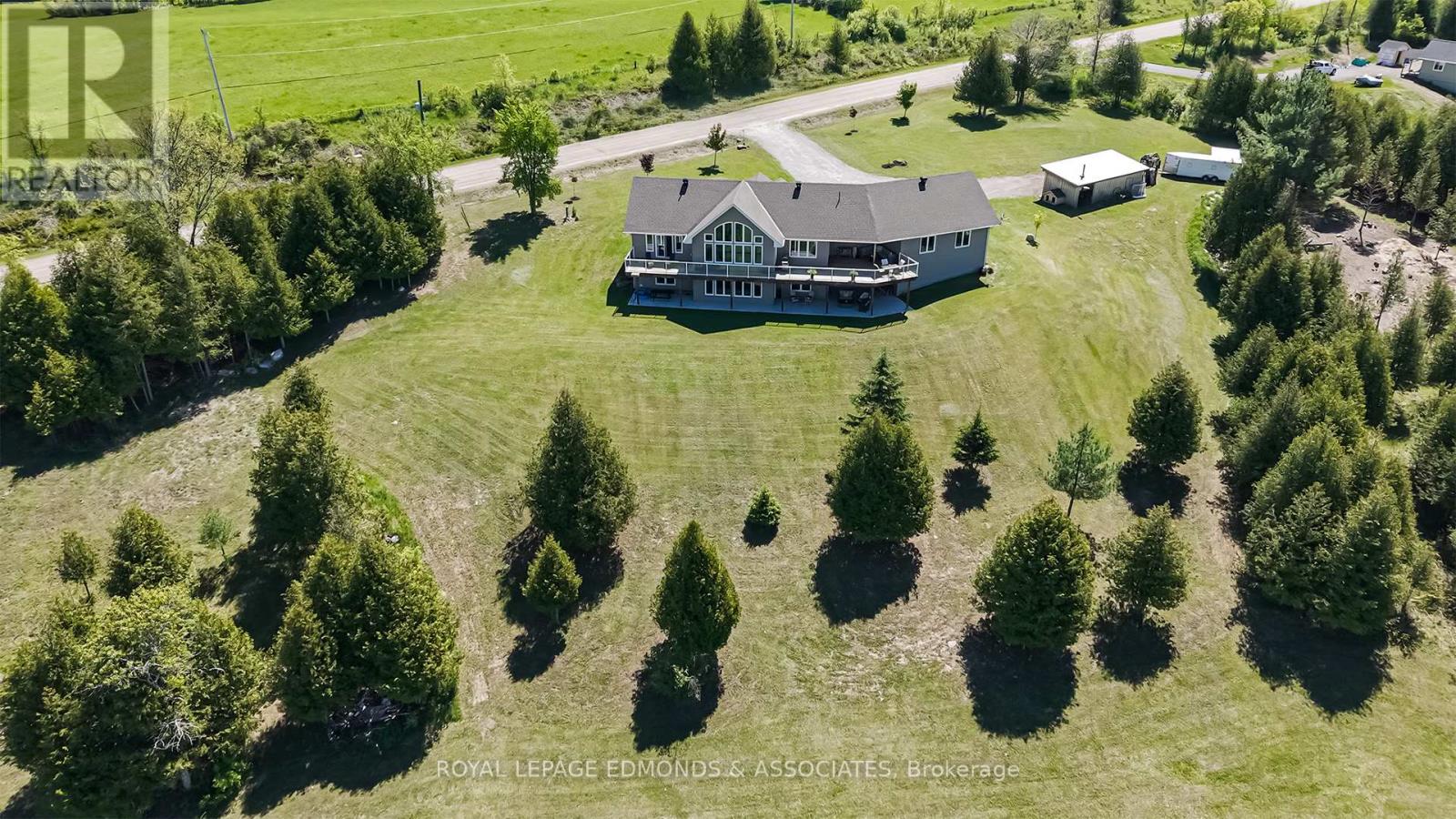 281 Point Church Road, North Algona Wilberforce, Ontario  K0J 1T0 - Photo 6 - X12185401