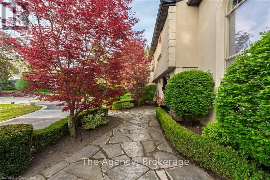 Property at 126 BABCOMBE DRIVE image 5