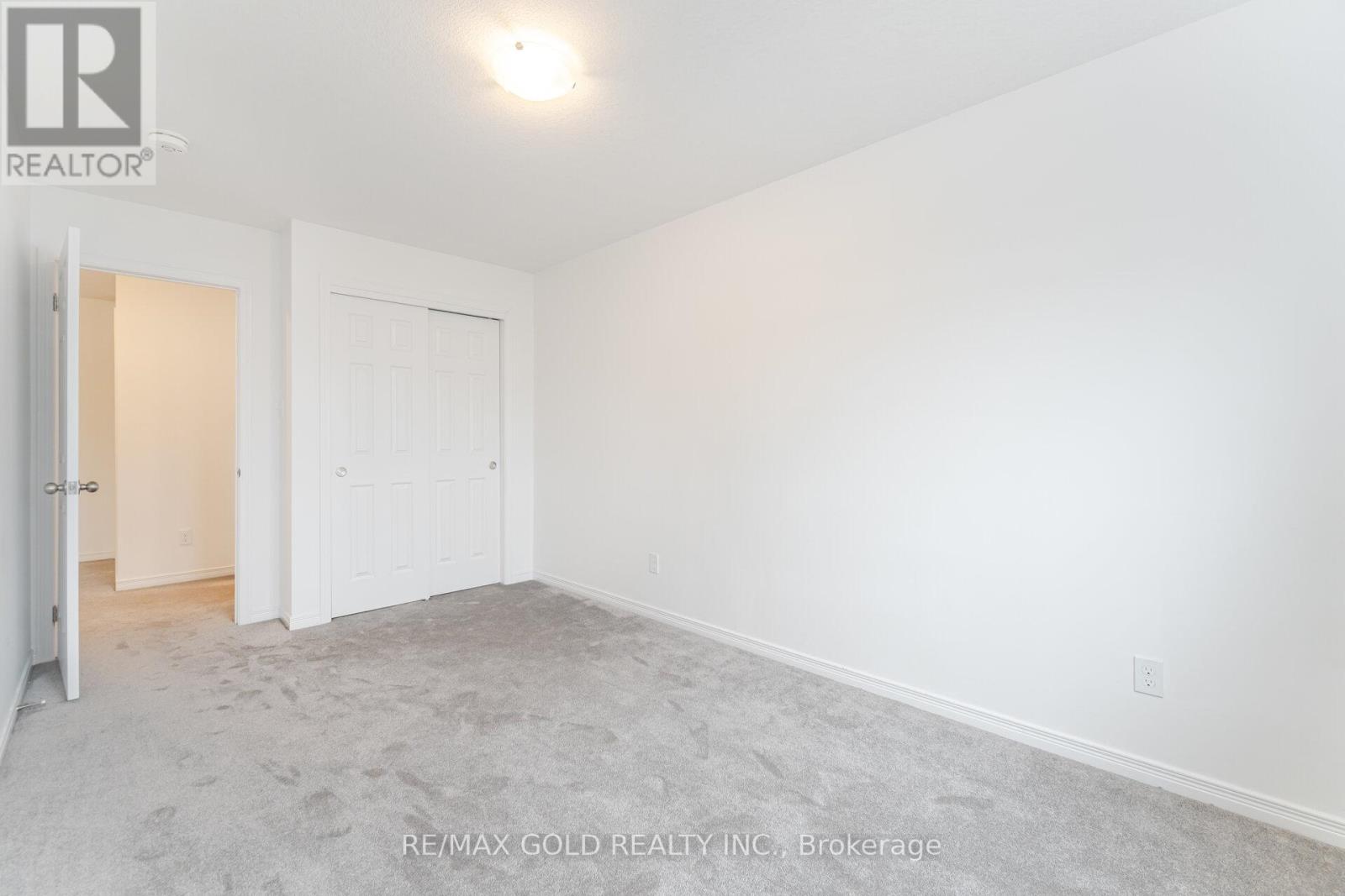 26 West Mill Street, North Dumfries, Ontario  N0B 1E0 - Photo 34 - X12185621