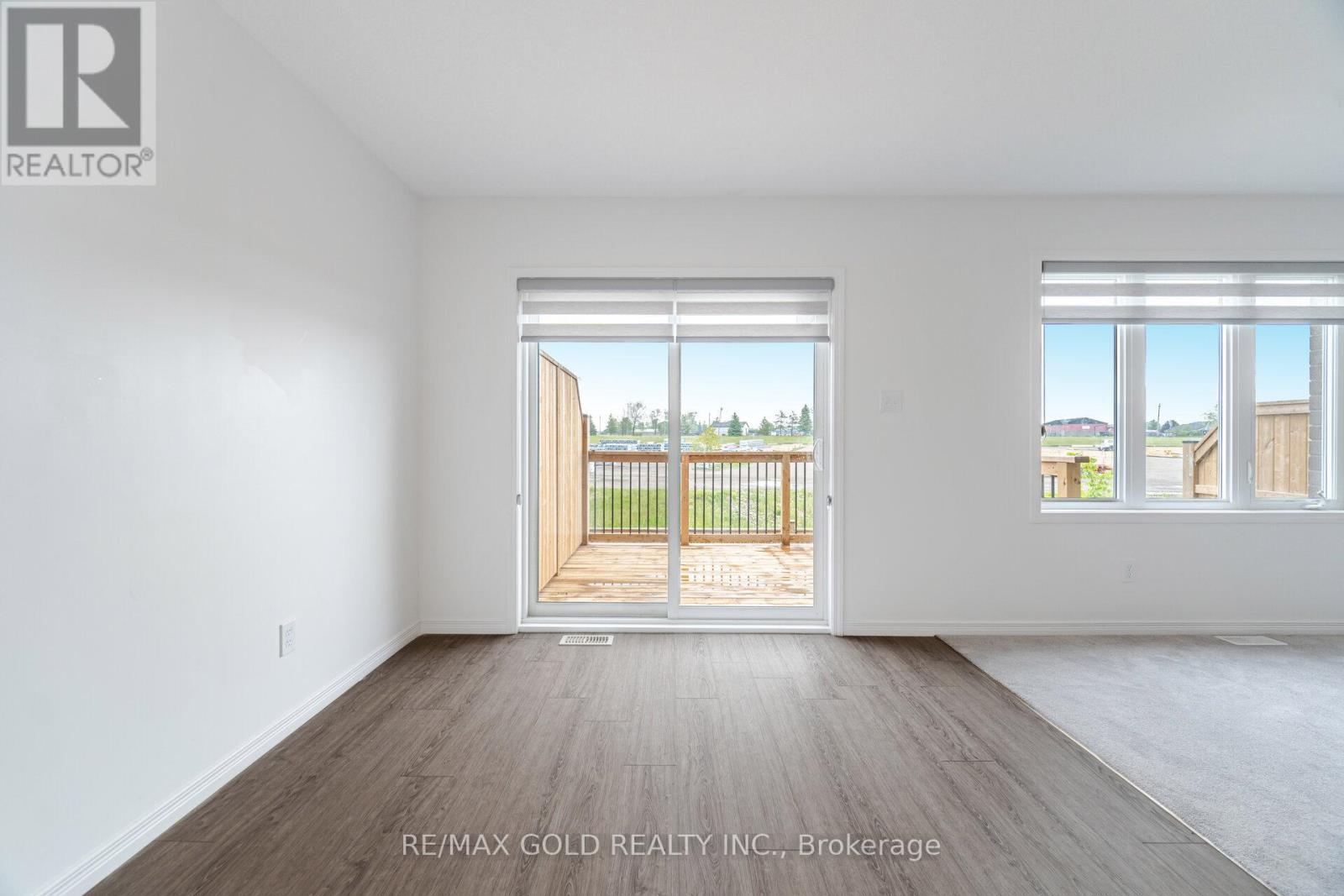 26 West Mill Street, North Dumfries, Ontario  N0B 1E0 - Photo 12 - X12185621