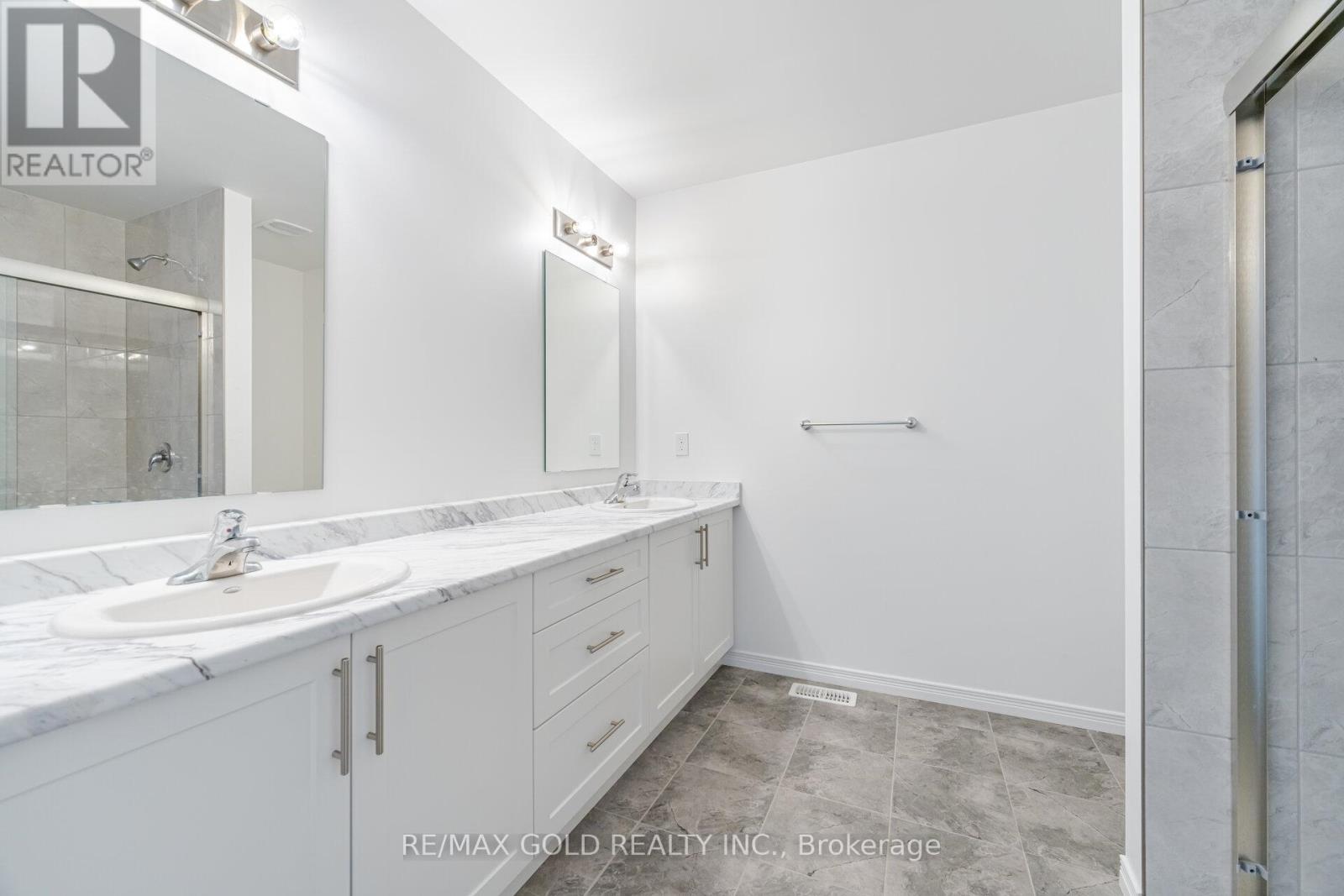 26 West Mill Street, North Dumfries, Ontario  N0B 1E0 - Photo 27 - X12185621