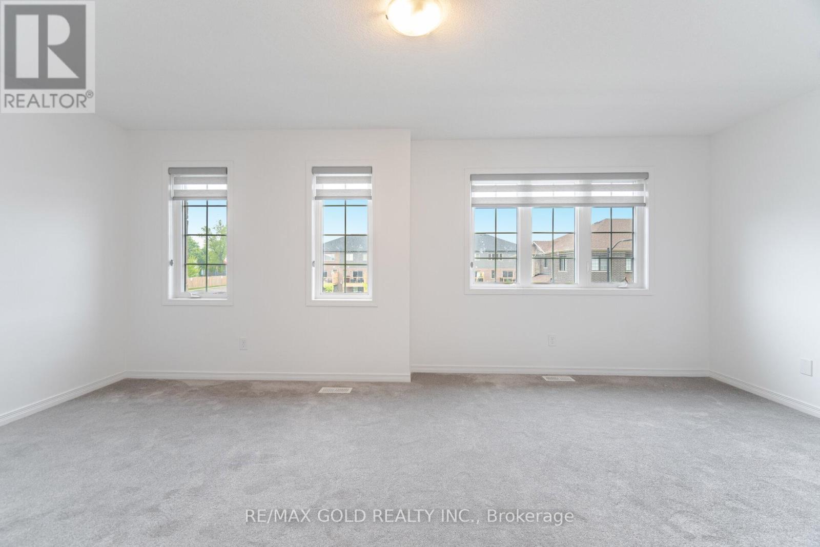 26 West Mill Street, North Dumfries, Ontario  N0B 1E0 - Photo 24 - X12185621