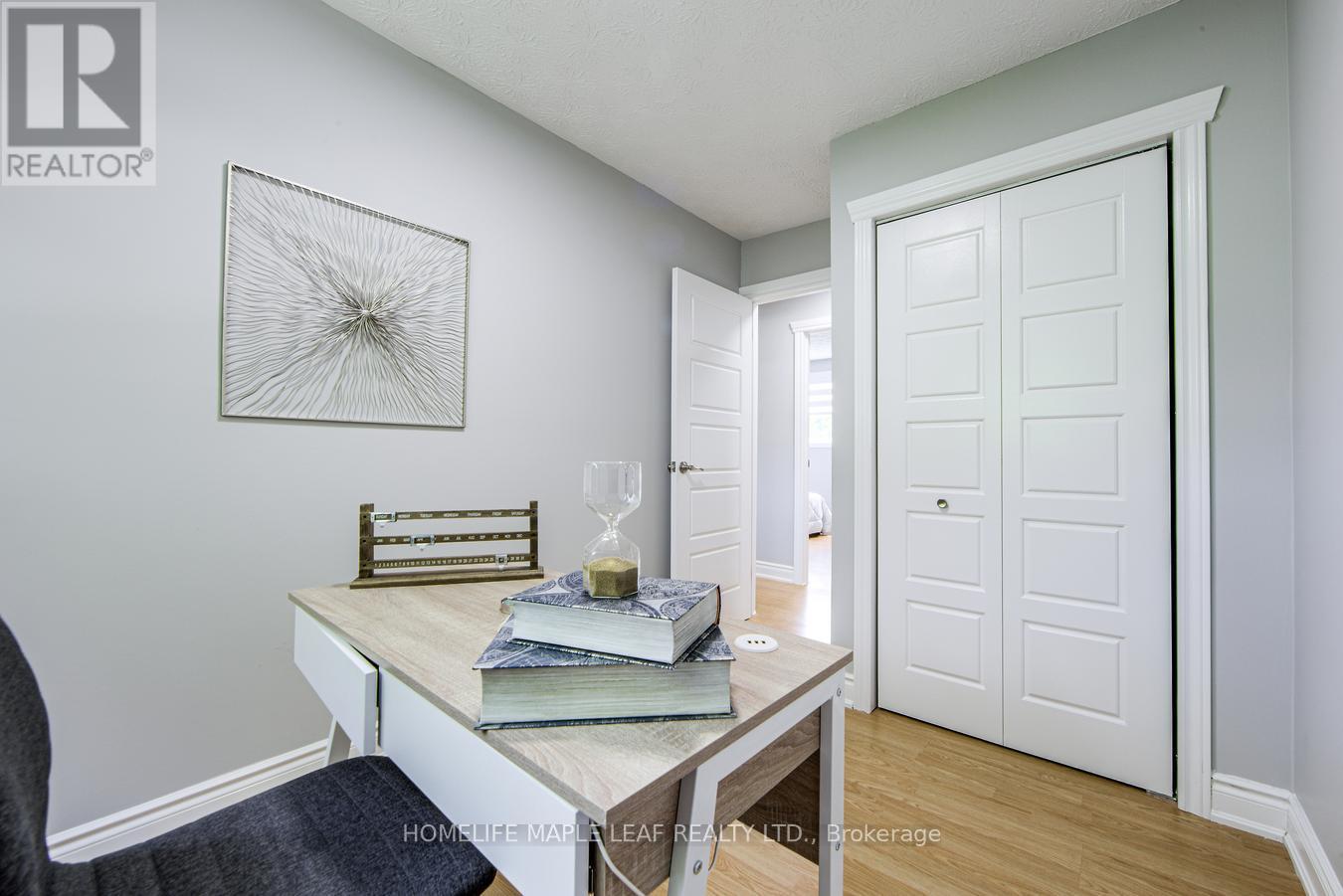 689 Macyoung Drive W, Kincardine, Ontario  N2Z 1T1 - Photo 23 - X12187715
