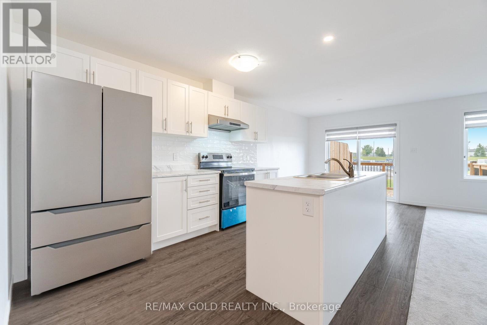 26 West Mill Street, North Dumfries, Ontario  N0B 1E0 - Photo 8 - X12185621