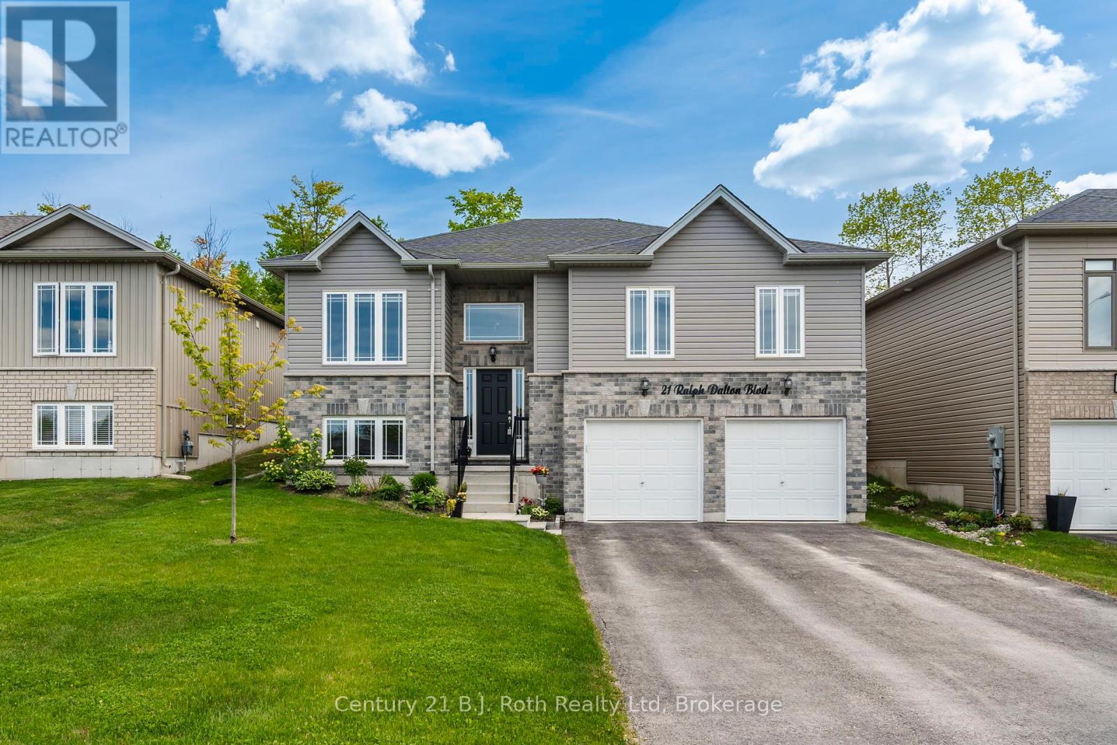 21 RALPH DALTON BOULEVARD, Tay, Ontario