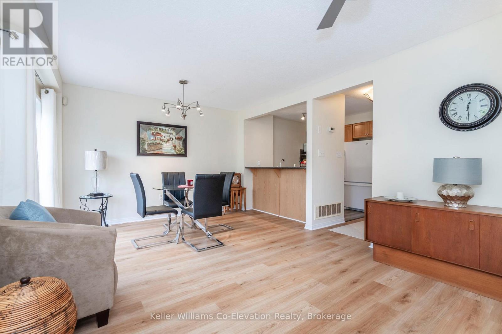 105 Southwinds Crescent, Midland, Ontario  L4R 0A1 - Photo 12 - S12185634