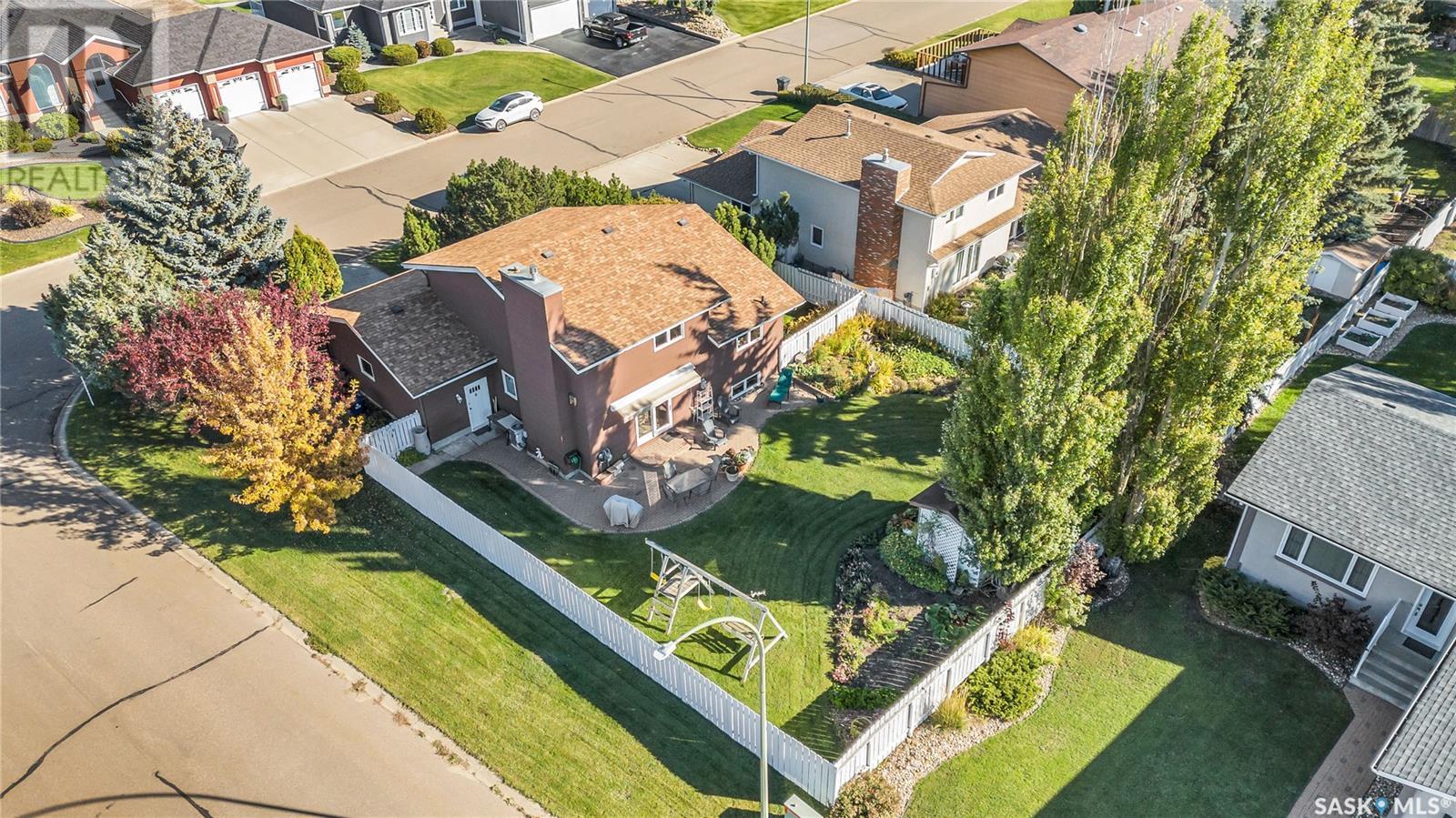221 Riverbend Crescent, Battleford, Saskatchewan  S0M 0E0 - Photo 3 - SK007932