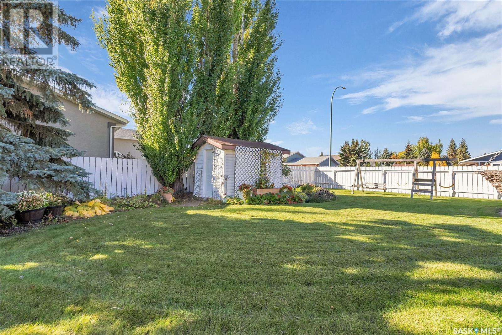 221 Riverbend Crescent, Battleford, Saskatchewan  S0M 0E0 - Photo 38 - SK007932