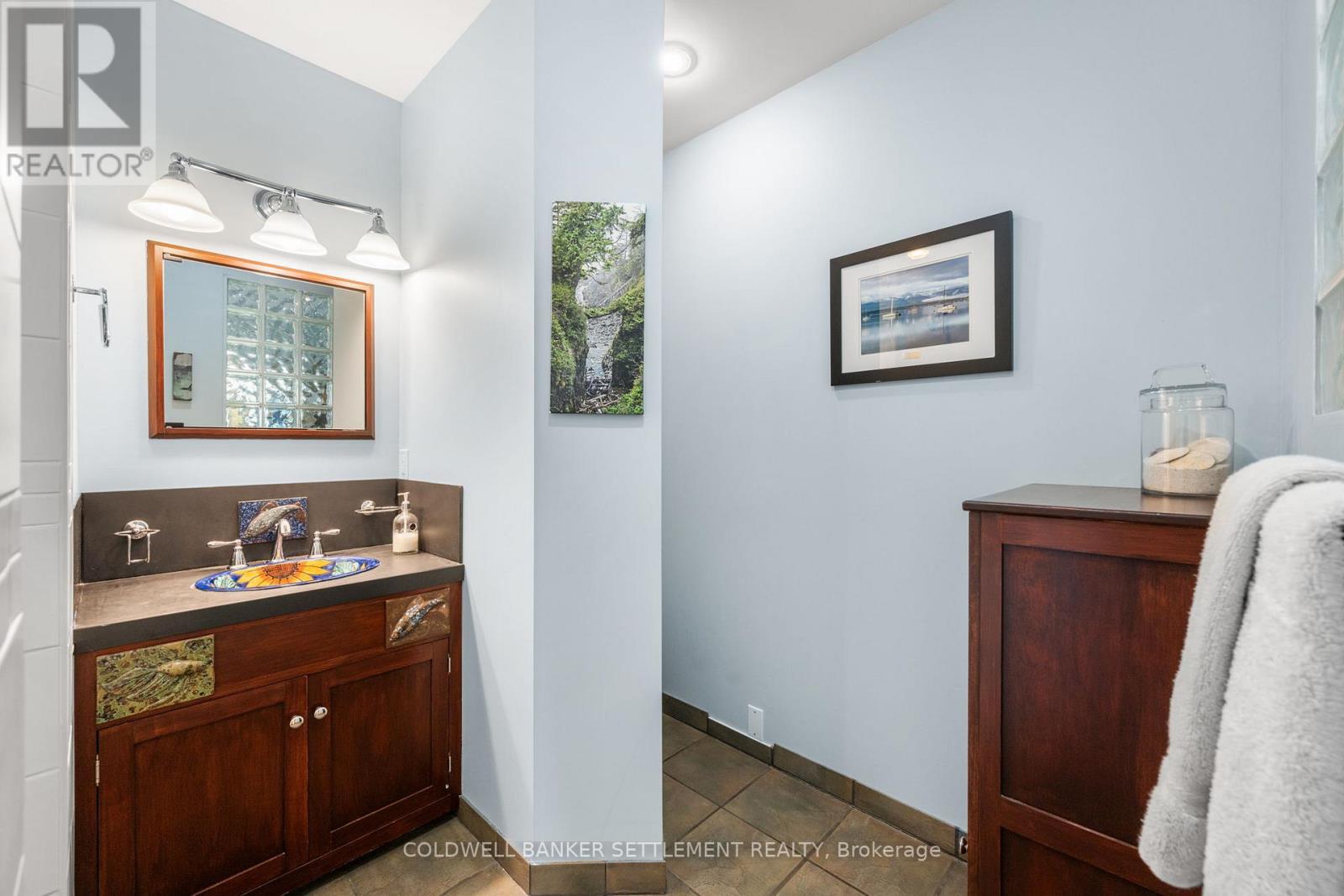27 Lewis Street, Perth, Ontario  K7H 2R4 - Photo 22 - X12185377