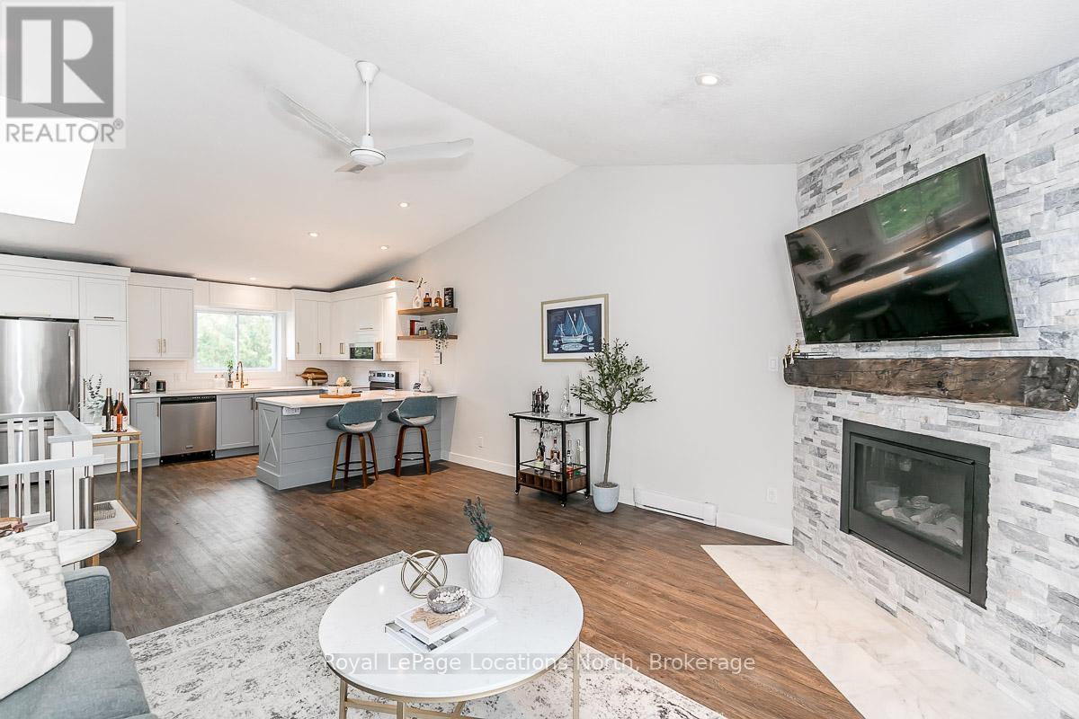 415 - 14 Dawson Drive, Collingwood, Ontario  L9Y 5B4 - Photo 17 - S12185645