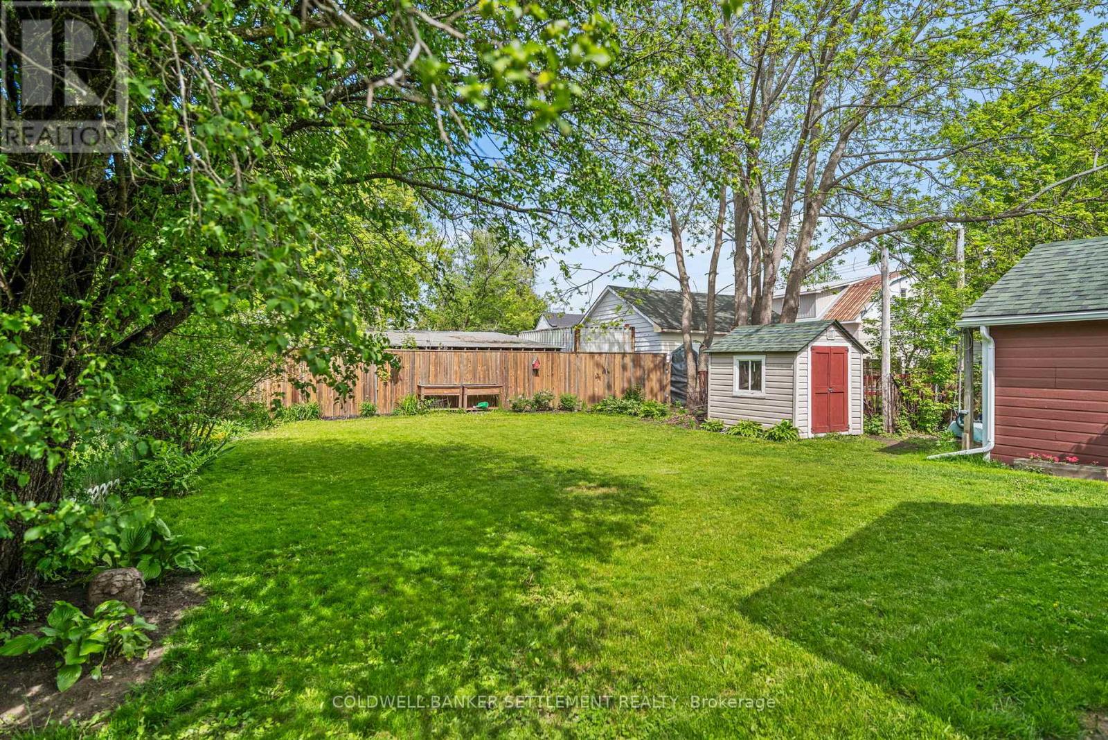 27 Lewis Street, Perth, Ontario  K7H 2R4 - Photo 43 - X12185377