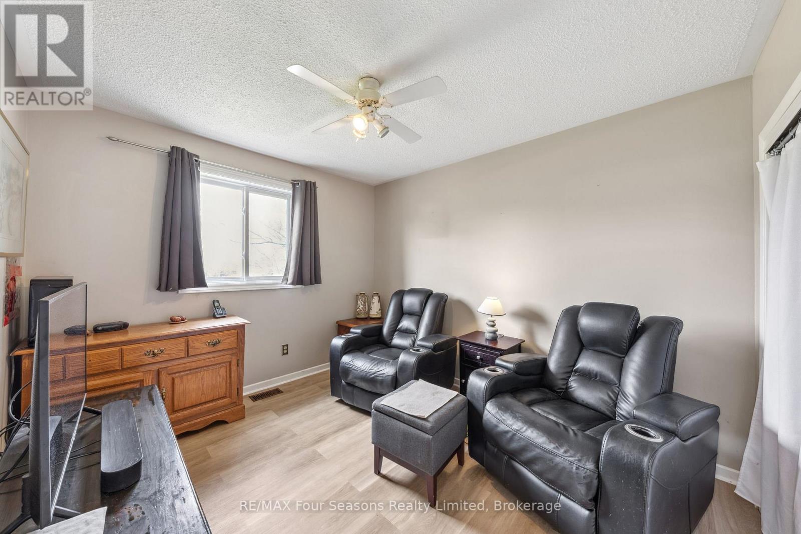 7146 Highway 26, Clearview, Ontario  L0M 1S0 - Photo 11 - S12188352