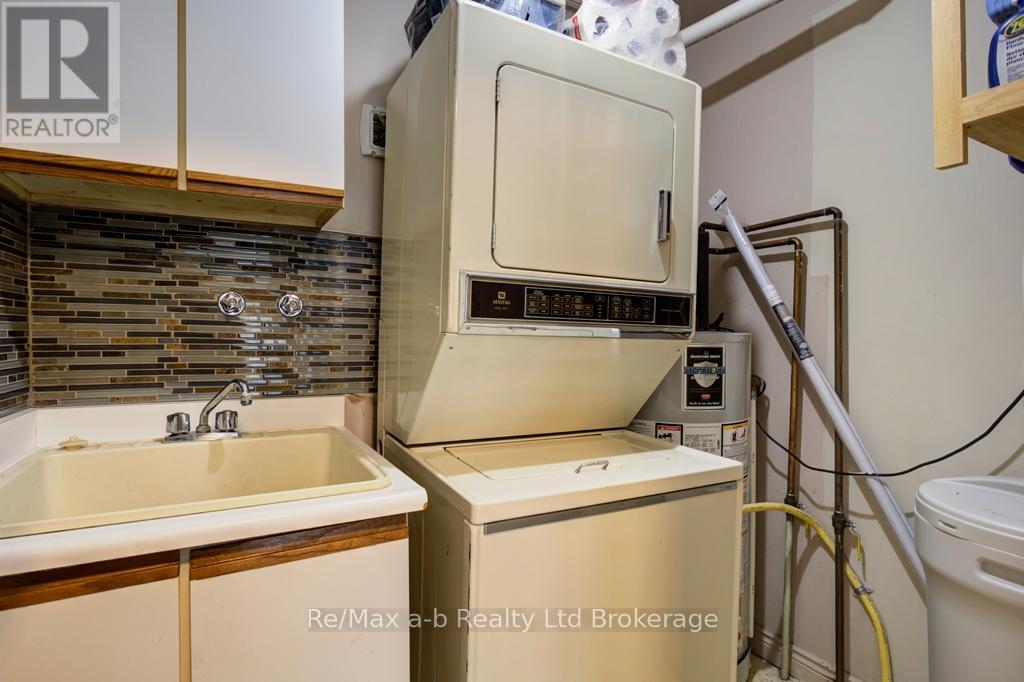 26 Seres Drive, Tillsonburg, Ontario  N4G 5G1 - Photo 7 - X11998801
