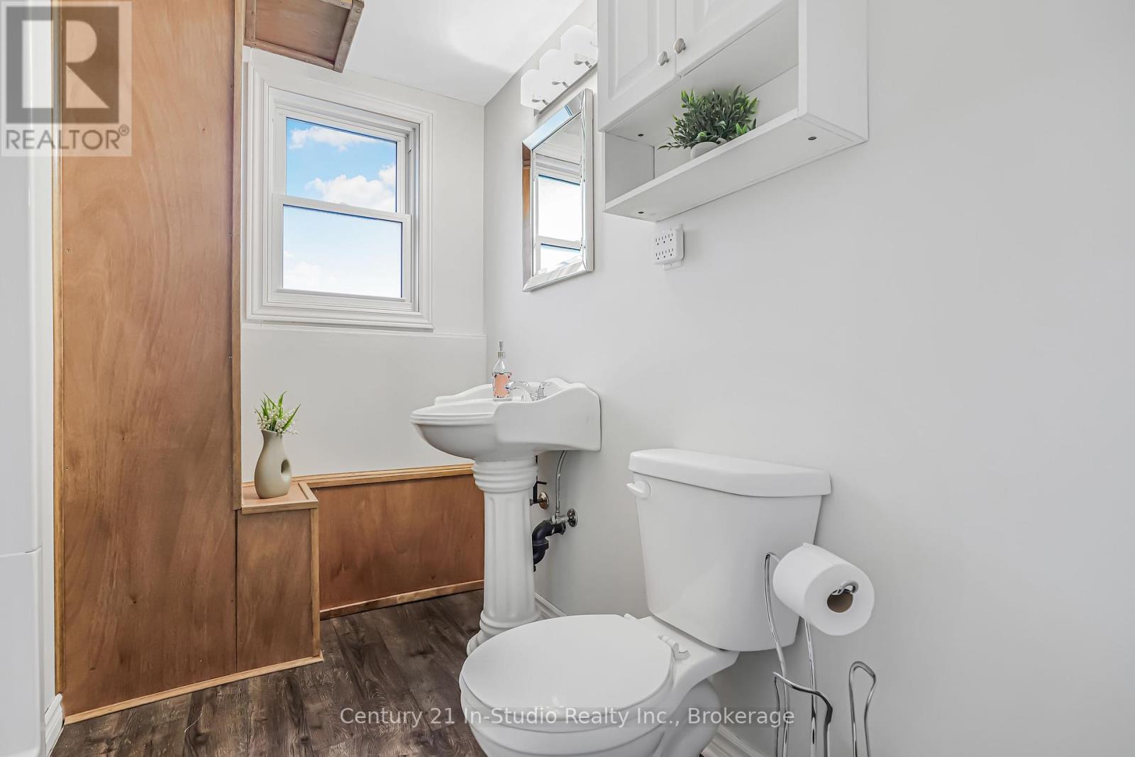 311 Bricker Street, Saugeen Shores, Ontario  N0H 2C1 - Photo 40 - X12115994